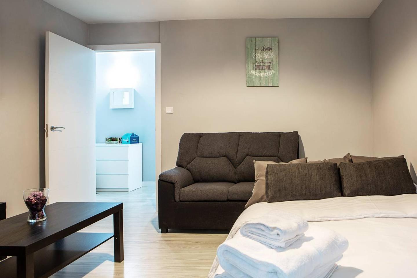Lovely 3 Bedroom Apartment Next To Fuencarral Madrid Ngoại thất bức ảnh