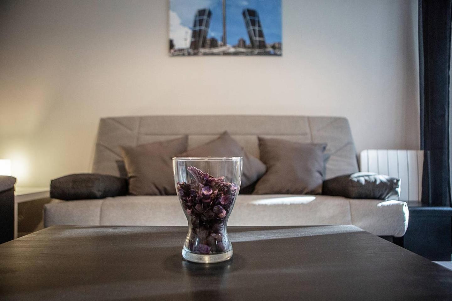 Lovely 3 Bedroom Apartment Next To Fuencarral Madrid Ngoại thất bức ảnh